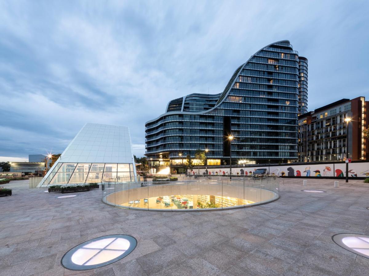 One Global Resorts Green Square Sydney Eksteriør billede The residential complex One Black Beach
